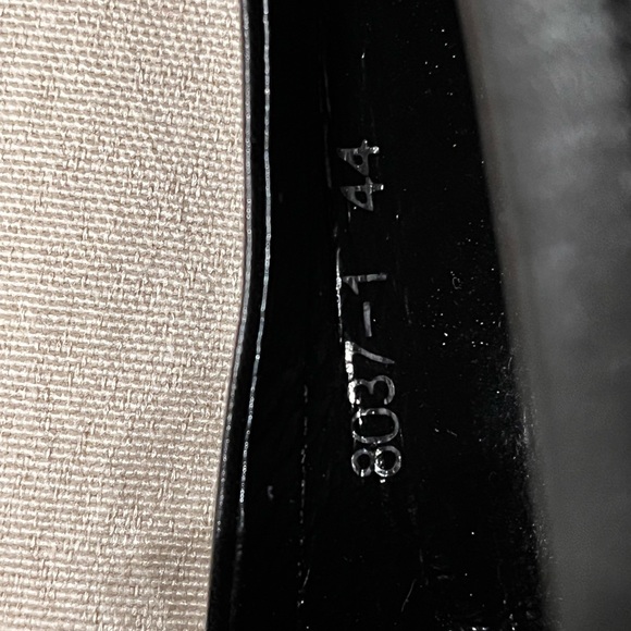 New mens size 10 Prada loafers. Excellent condition. - Picture 6 of 6